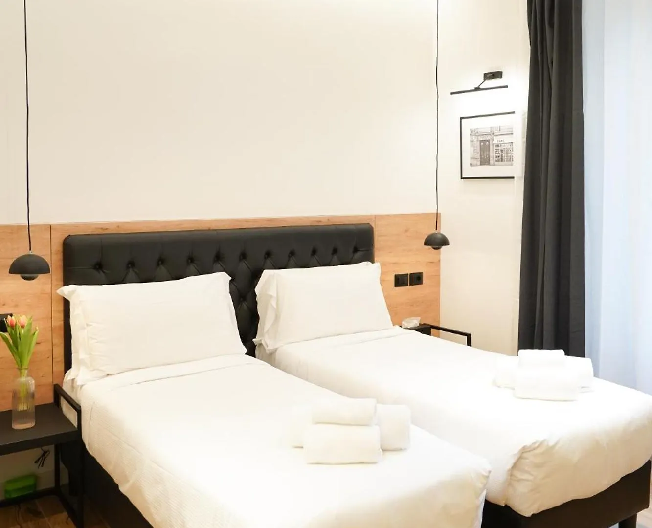 No Man'S Land Guesthouse Rome 0*,  Italy