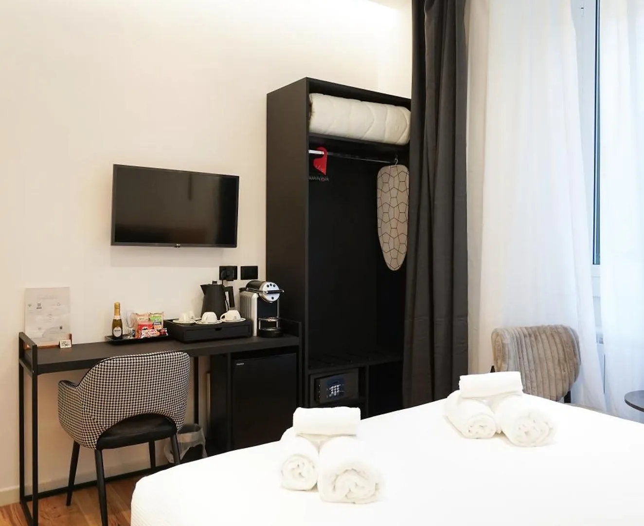 No Man'S Land Guesthouse Rome Guest house