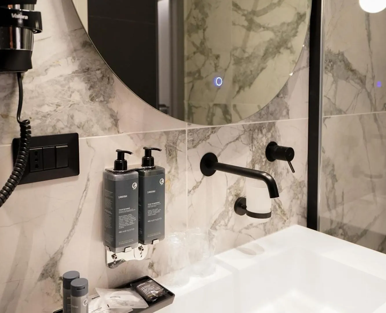 No Man'S Land Guesthouse Rome Guest house